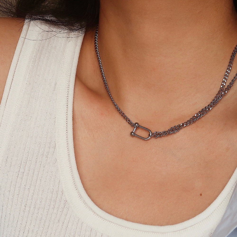 U Shape Pendant Necklace